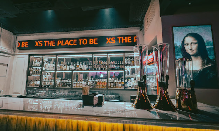 Xs Bar